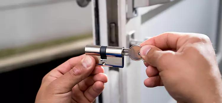 Emergency Locksmith for House Southbridge